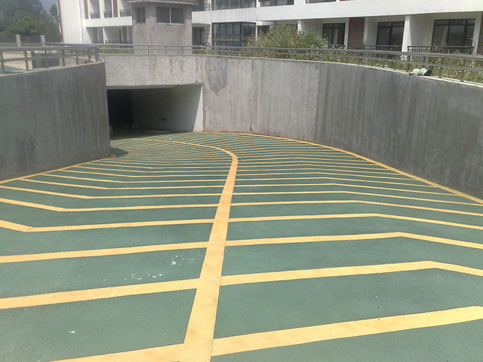 無振動止滑車（坡）道