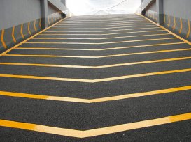 立邦環(huán)氧樹脂地坪漆(圖1)